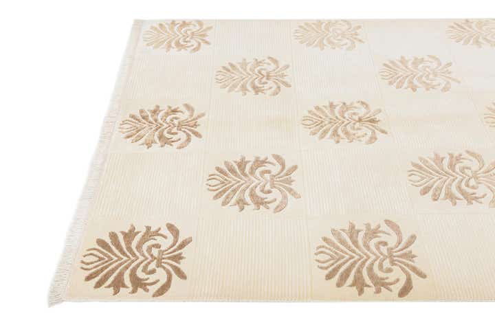 4' 11 x 6' 8 Hand Knotted Darya Wool Rug