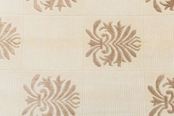 4' 11 x 6' 8 Hand Knotted Darya Wool Rug
