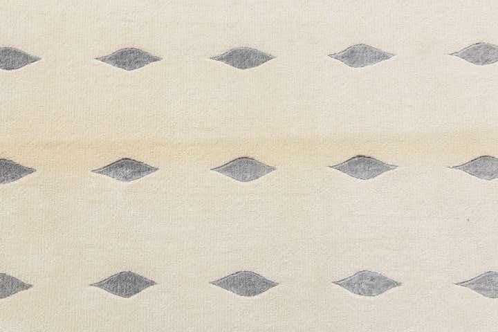 4' 11 x 6' 8 Hand Knotted Darya Wool Rug