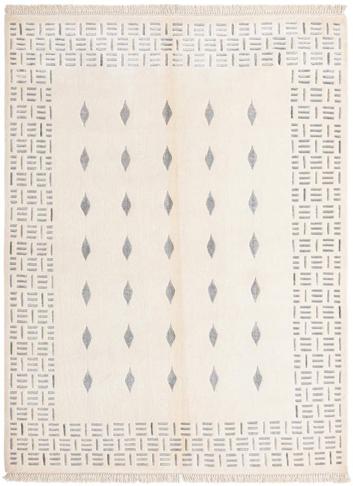 Detail image of 4' 11 x 6' 8 Hand Knotted Darya Wool Rug