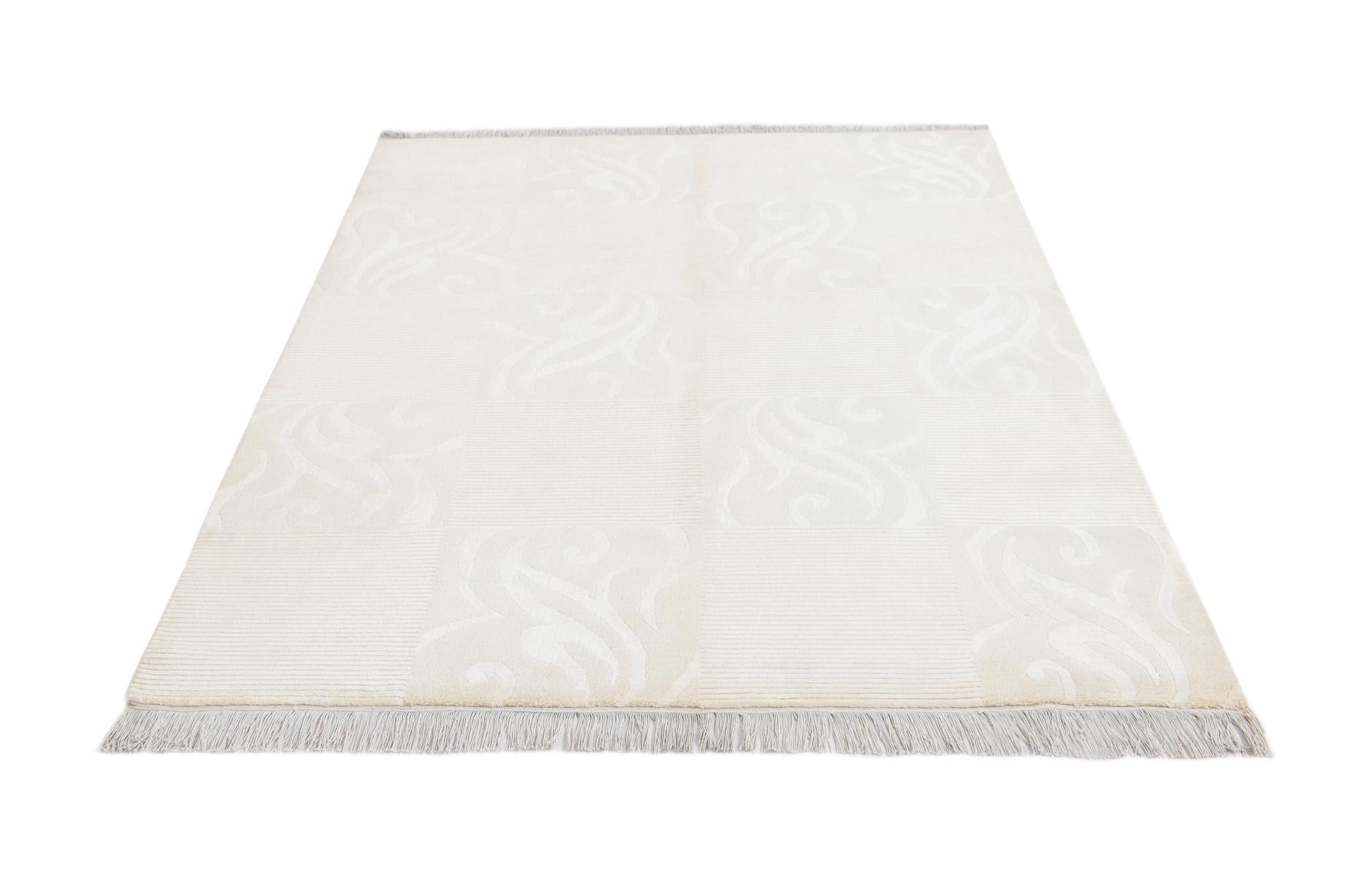 4' 9 x 6' 9 Hand Knotted Darya Wool Rug