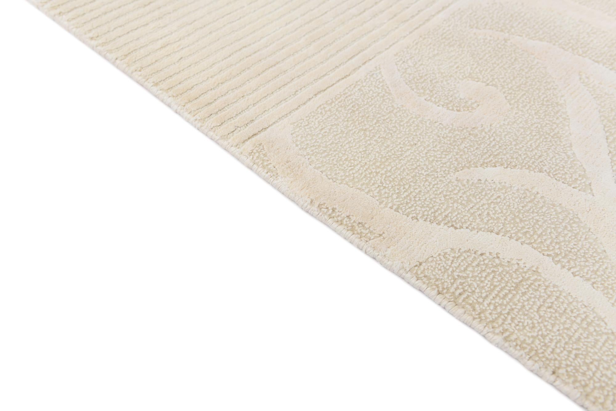 4' 9 x 6' 9 Hand Knotted Darya Wool Rug