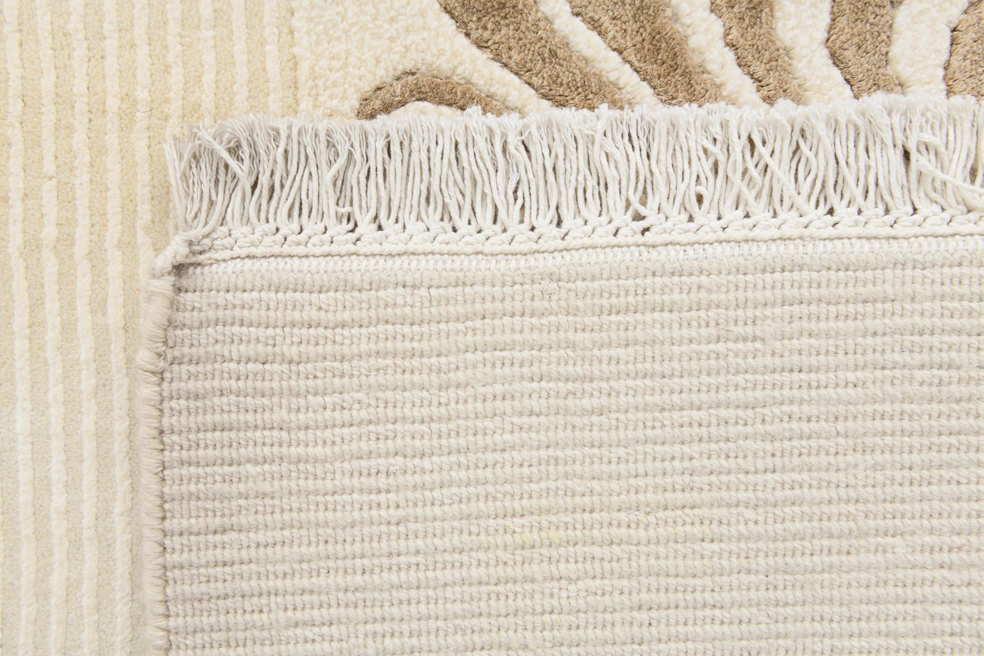 4' 11 x 6' 9 Hand Knotted Darya Wool Rug