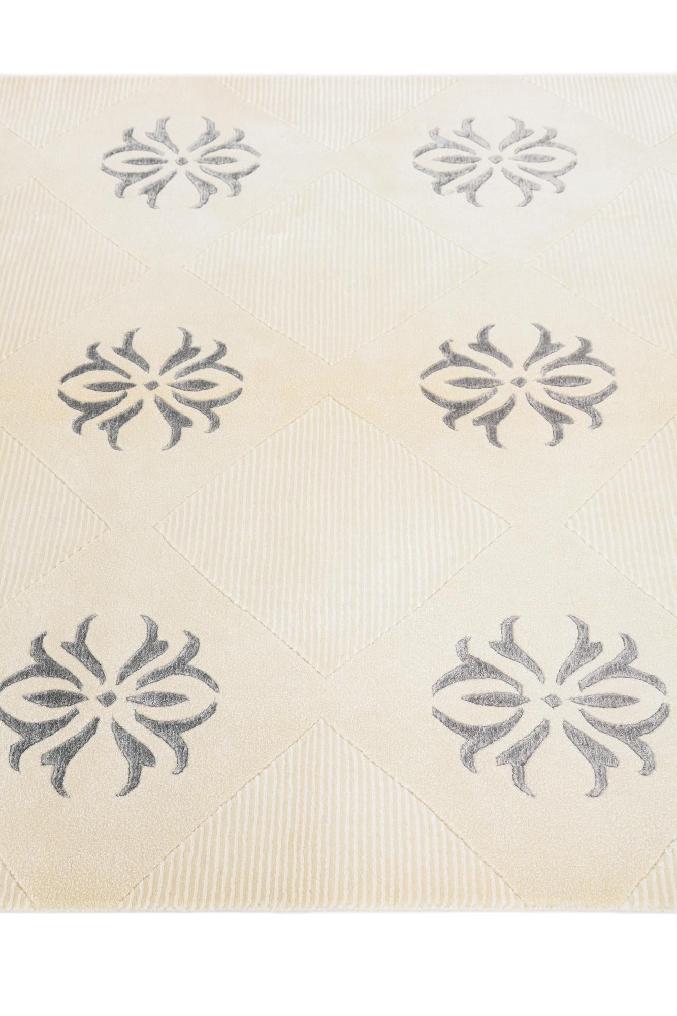 4' 7 x 6' 9 Hand Knotted Darya Wool Rug
