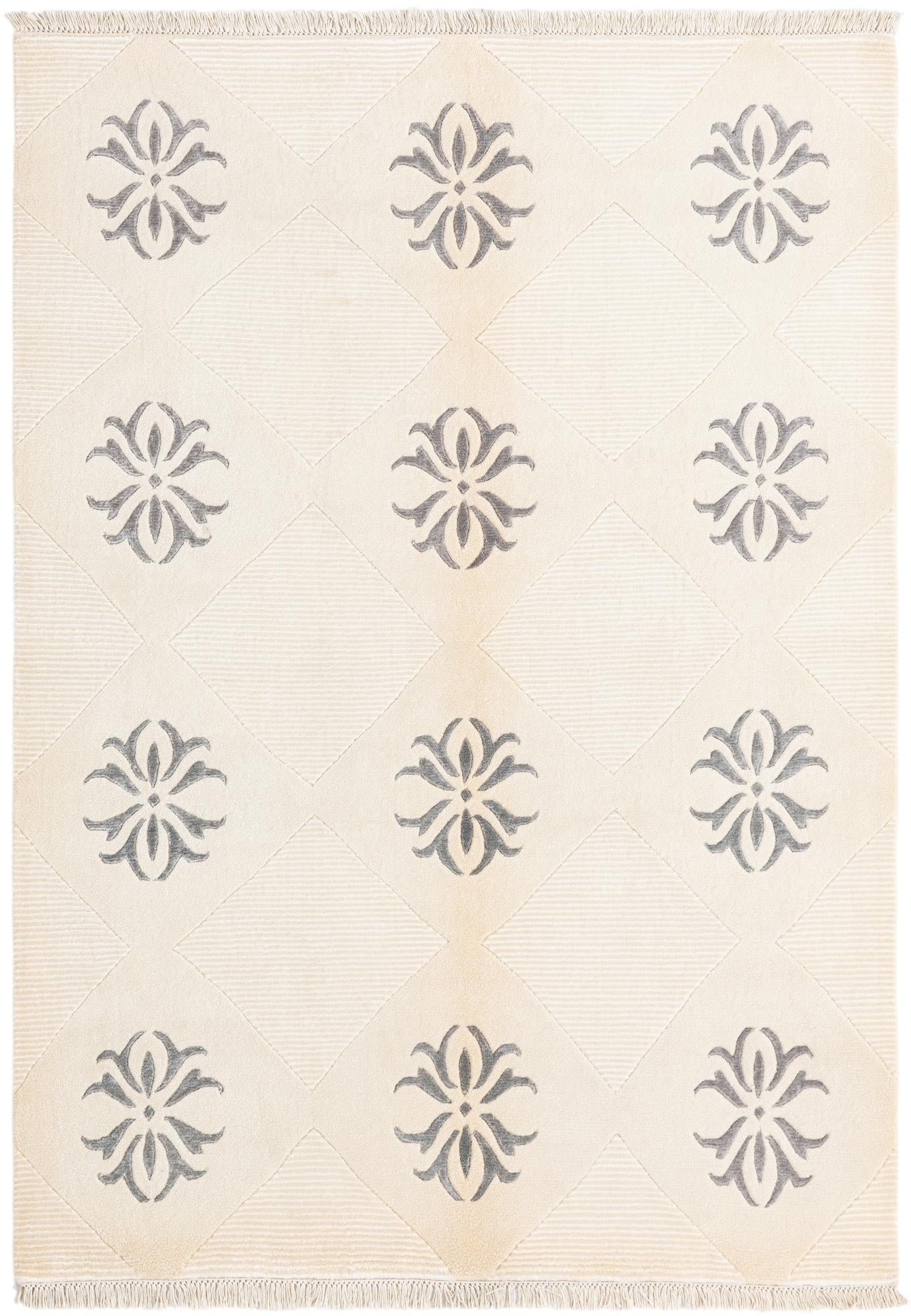 4' 7 x 6' 9 Hand Knotted Darya Wool Rug