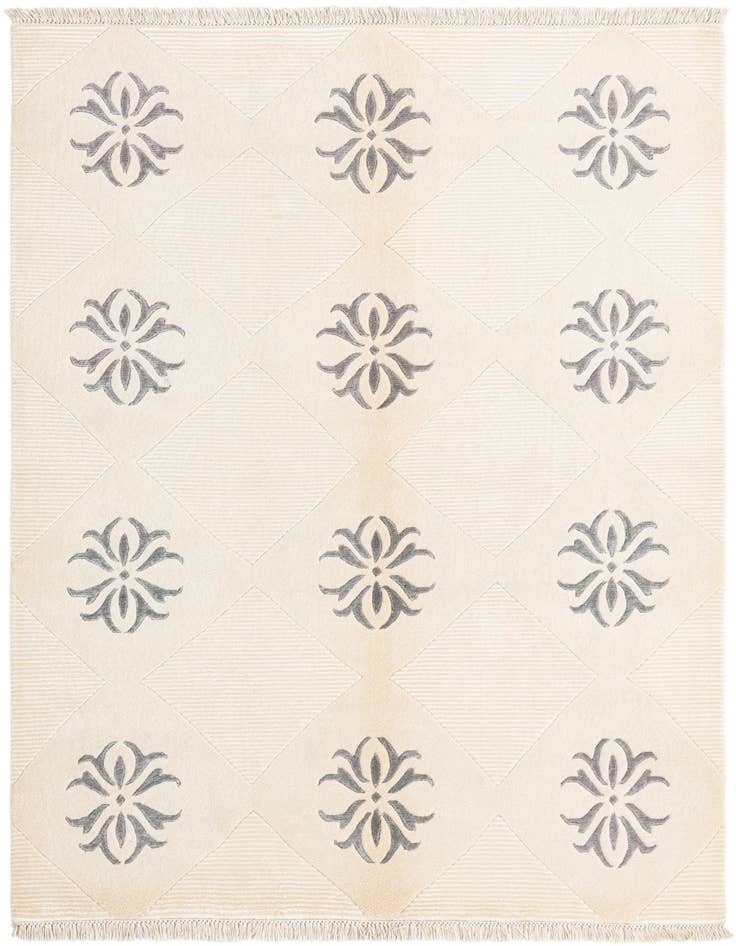 Detail image of 4' 7 x 6' 9 Hand Knotted Darya Wool Rug