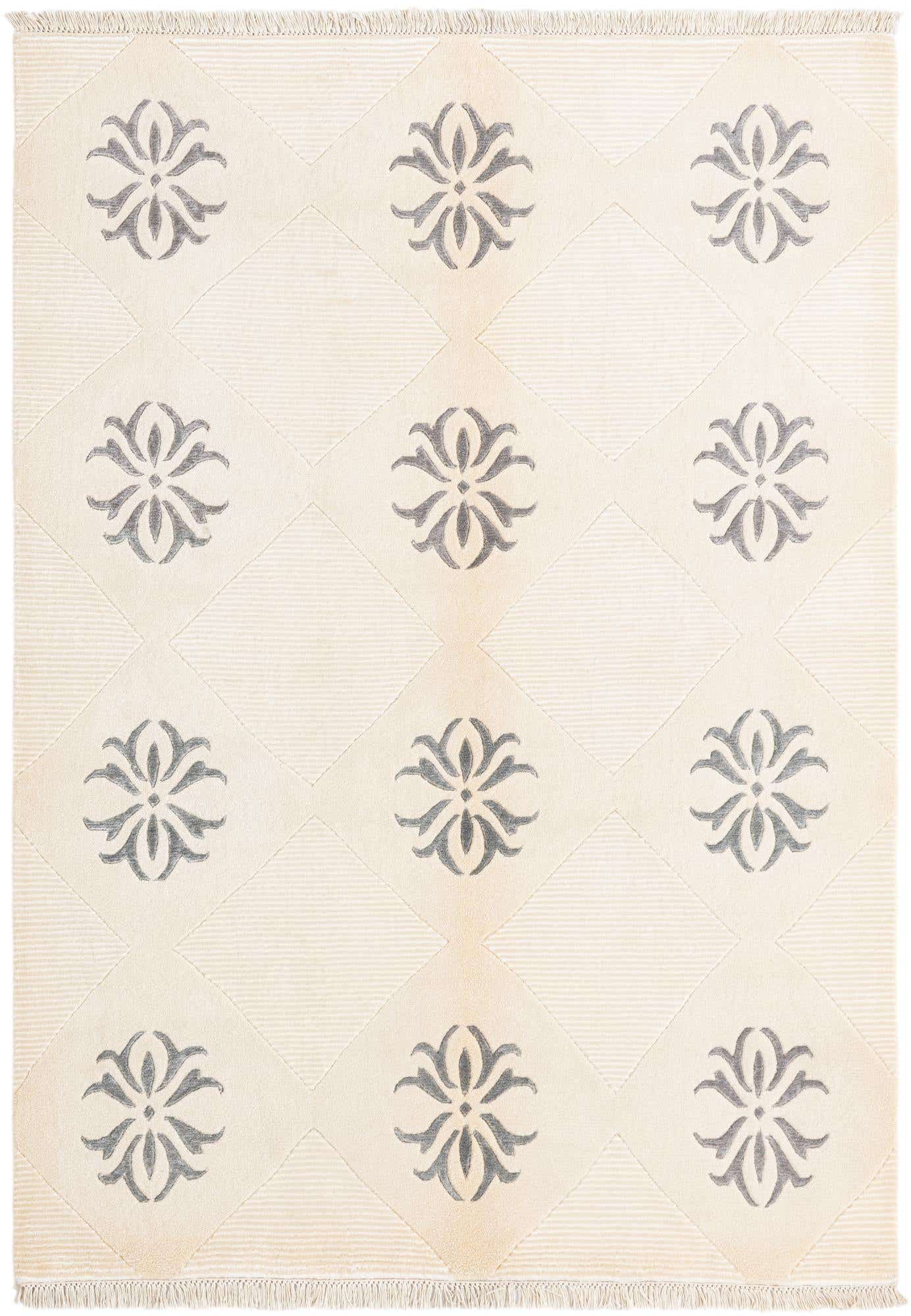 4' 7 x 6' 9 Hand Knotted Darya Wool Rug