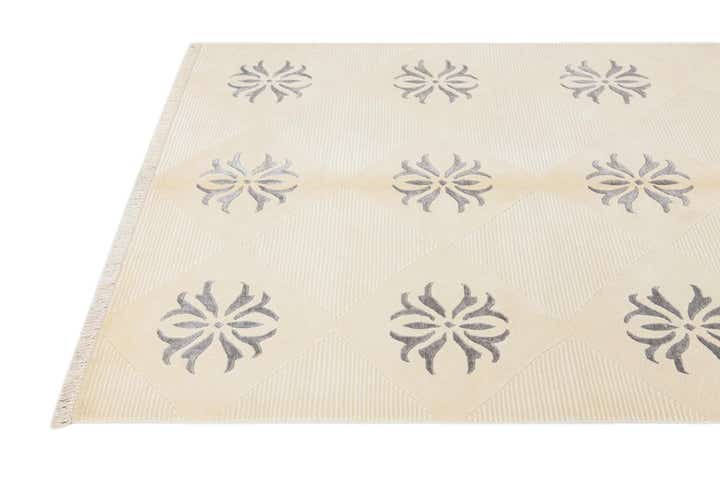 4' 7 x 6' 9 Hand Knotted Darya Wool Rug