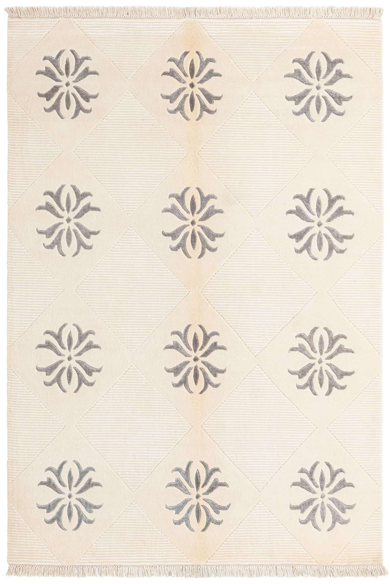4' 7 x 6' 9 Hand Knotted Darya Wool Rug