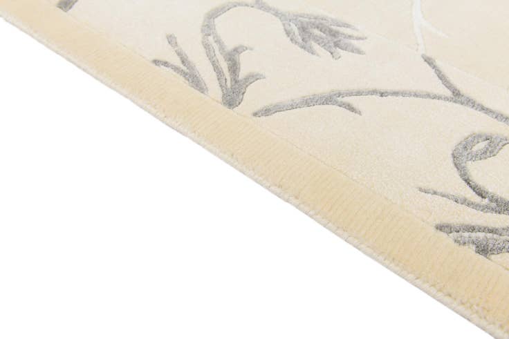 Detail image of 4' 11 x 6' 8 Hand Knotted Darya Wool Rug