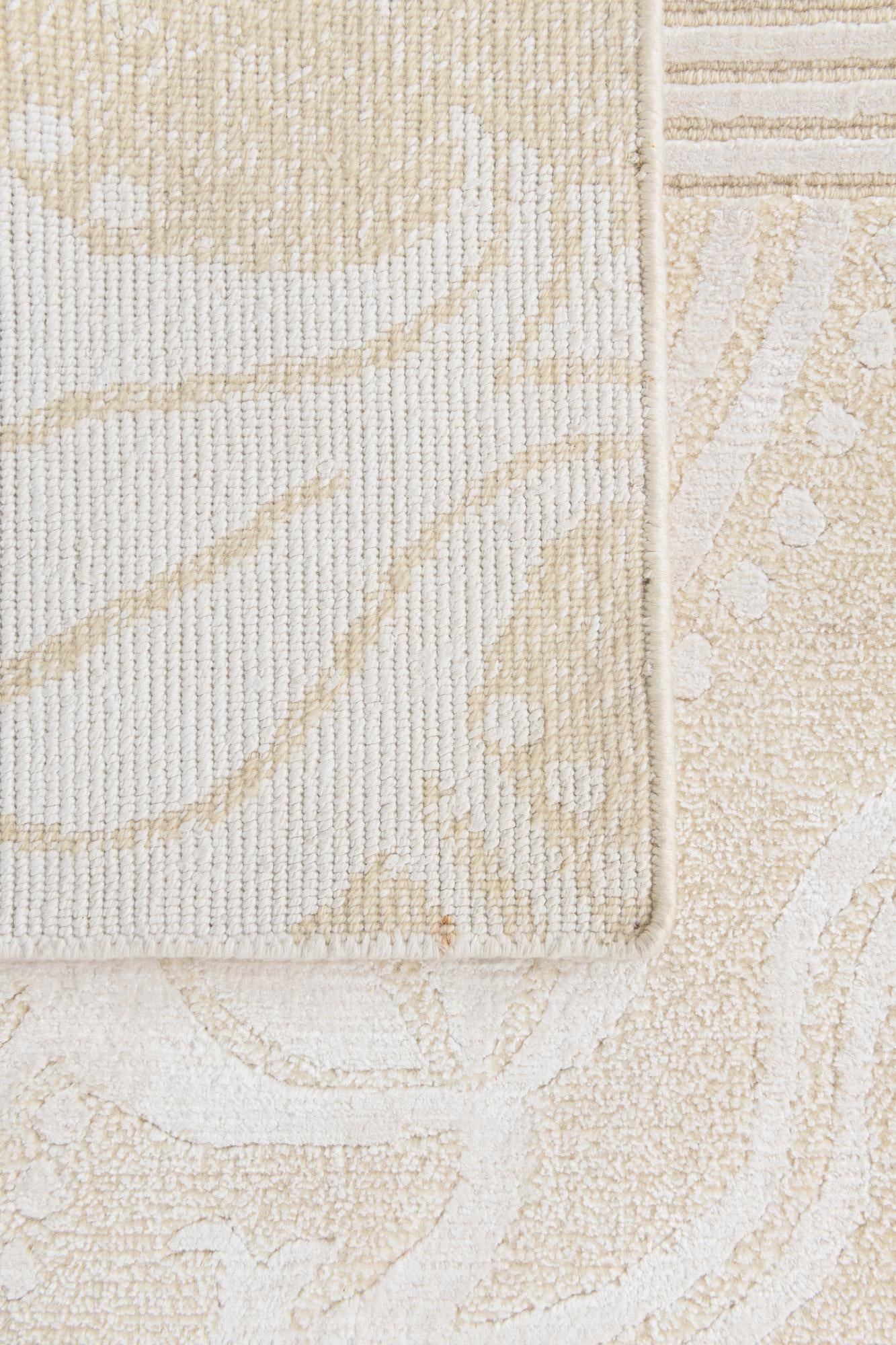 5' 1 x 6' 5 Hand Knotted Darya Wool Rug