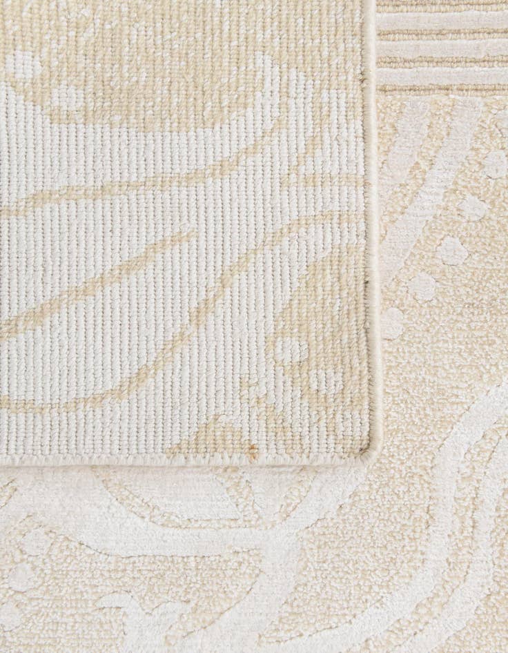 Detail image of 5' 1 x 6' 5  Hand Knotted Darya Wool Rug