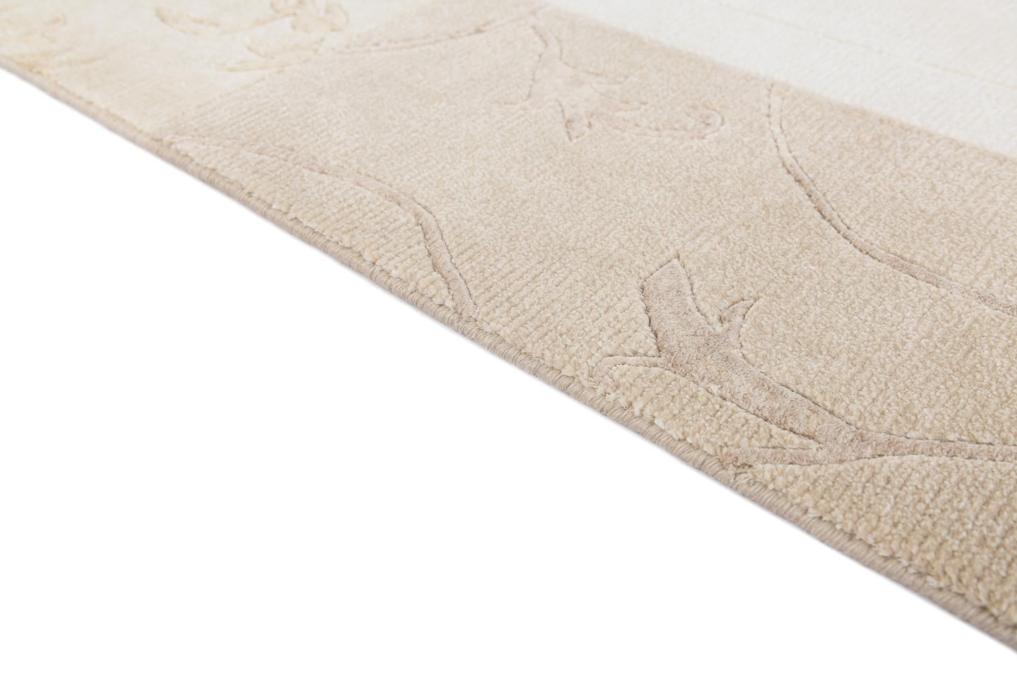 4' 7 x 6' 11 Hand Knotted Darya Wool Rug