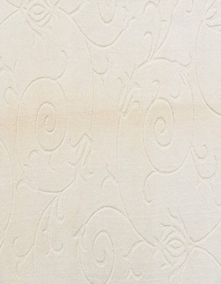 Detail image of 4' 7 x 6' 11  Hand Knotted Darya Wool Rug