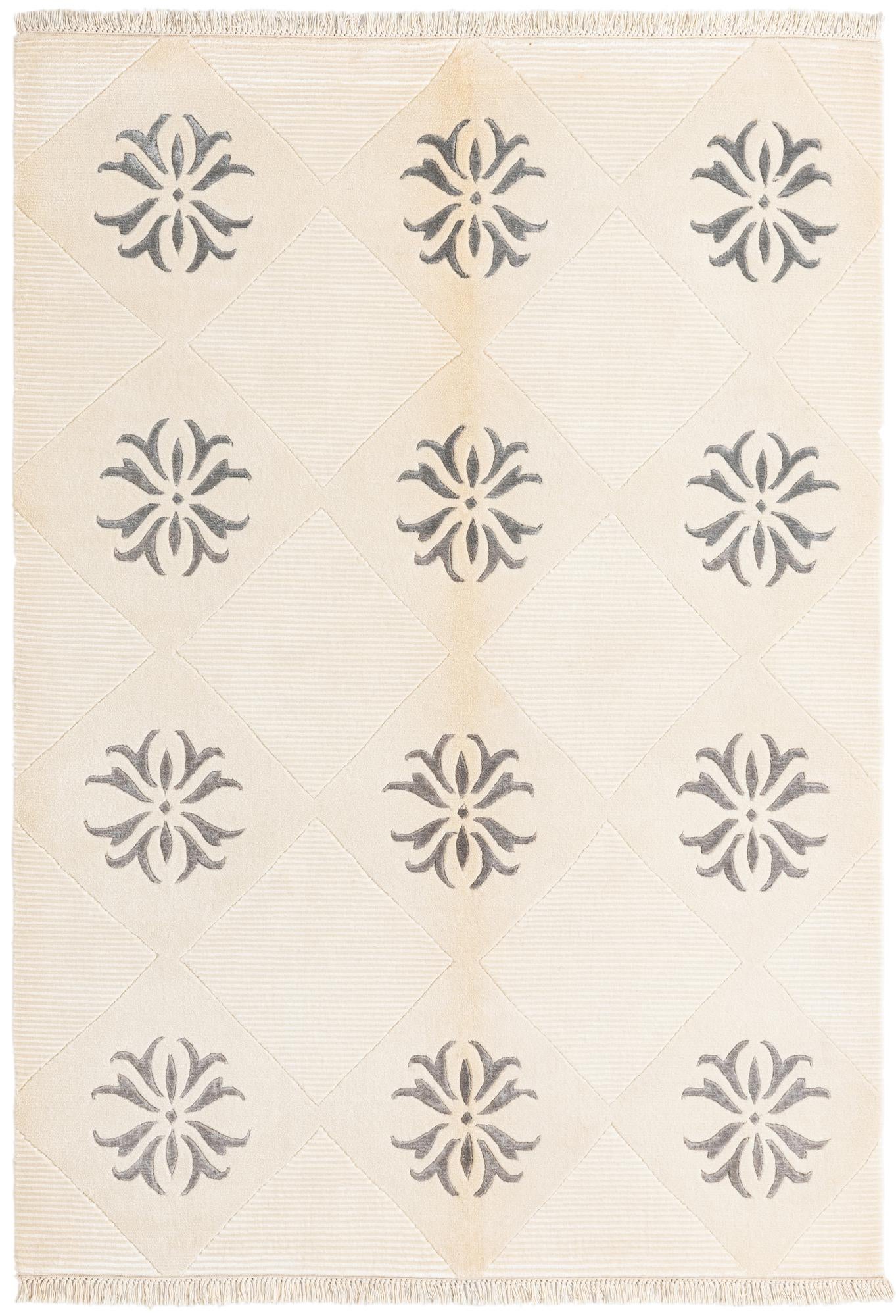 4' 7 x 6' 7 Hand Knotted Darya Wool Rug