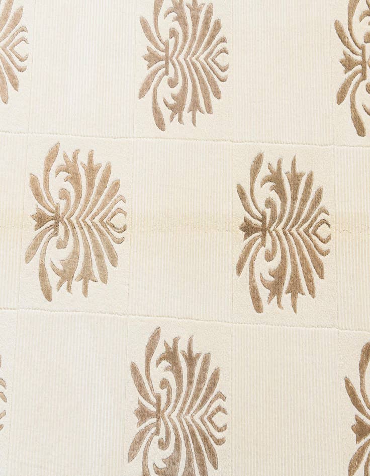 Detail image of 5' x 6' 7  Hand Knotted Darya Wool Rug