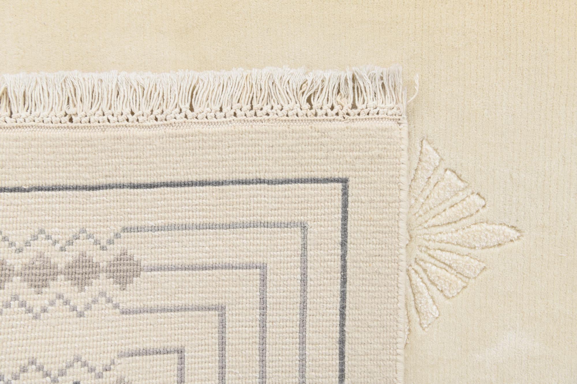 4' 6 x 6' 8 Hand Knotted Darya Wool Rug