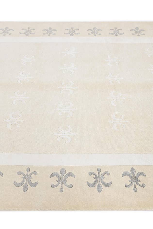 Detail image of 4' 11 x 6' 9 Hand Knotted Darya Wool Rug