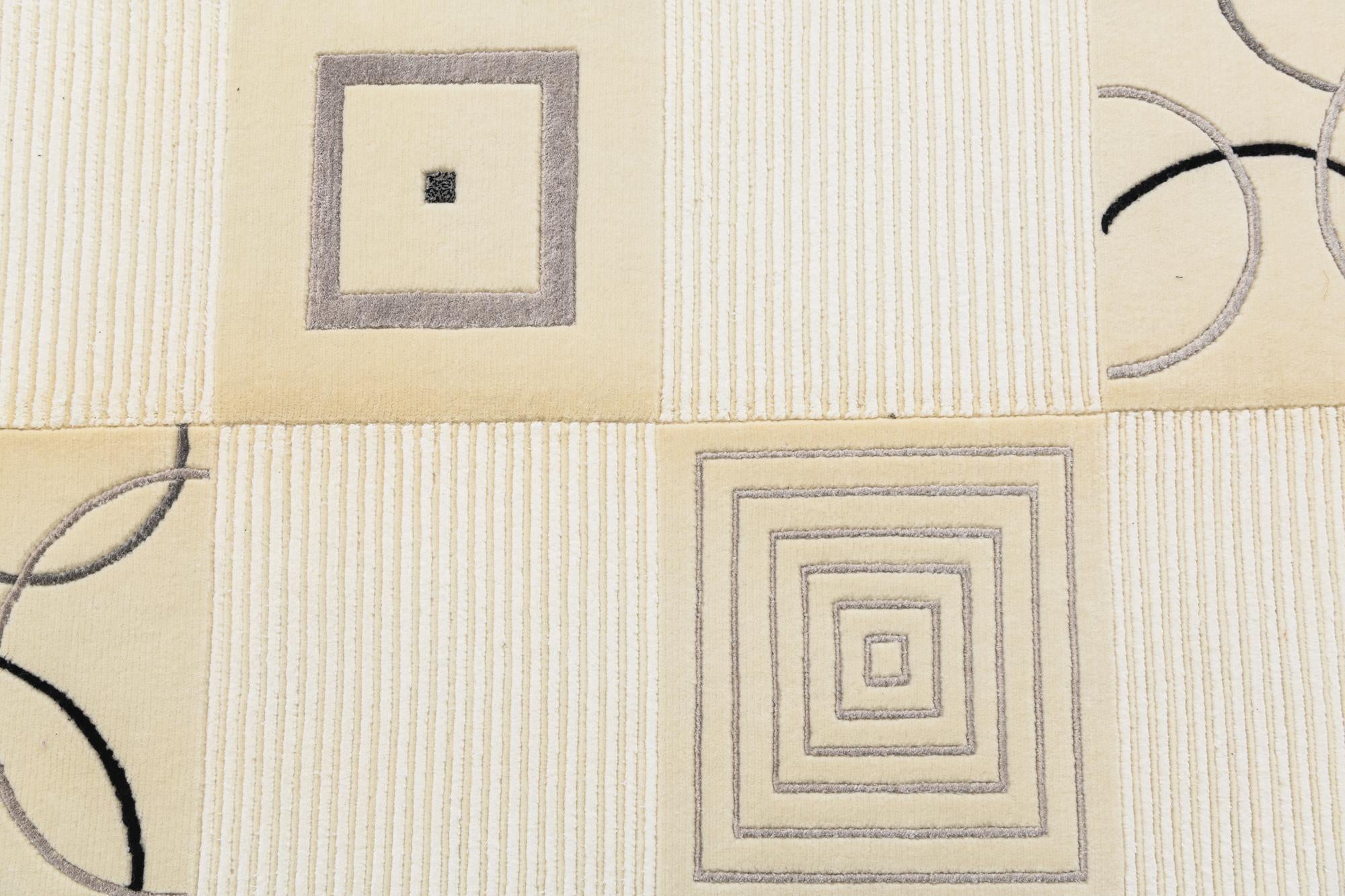 4' 11 x 6' 11 Hand Knotted Darya Wool Rug