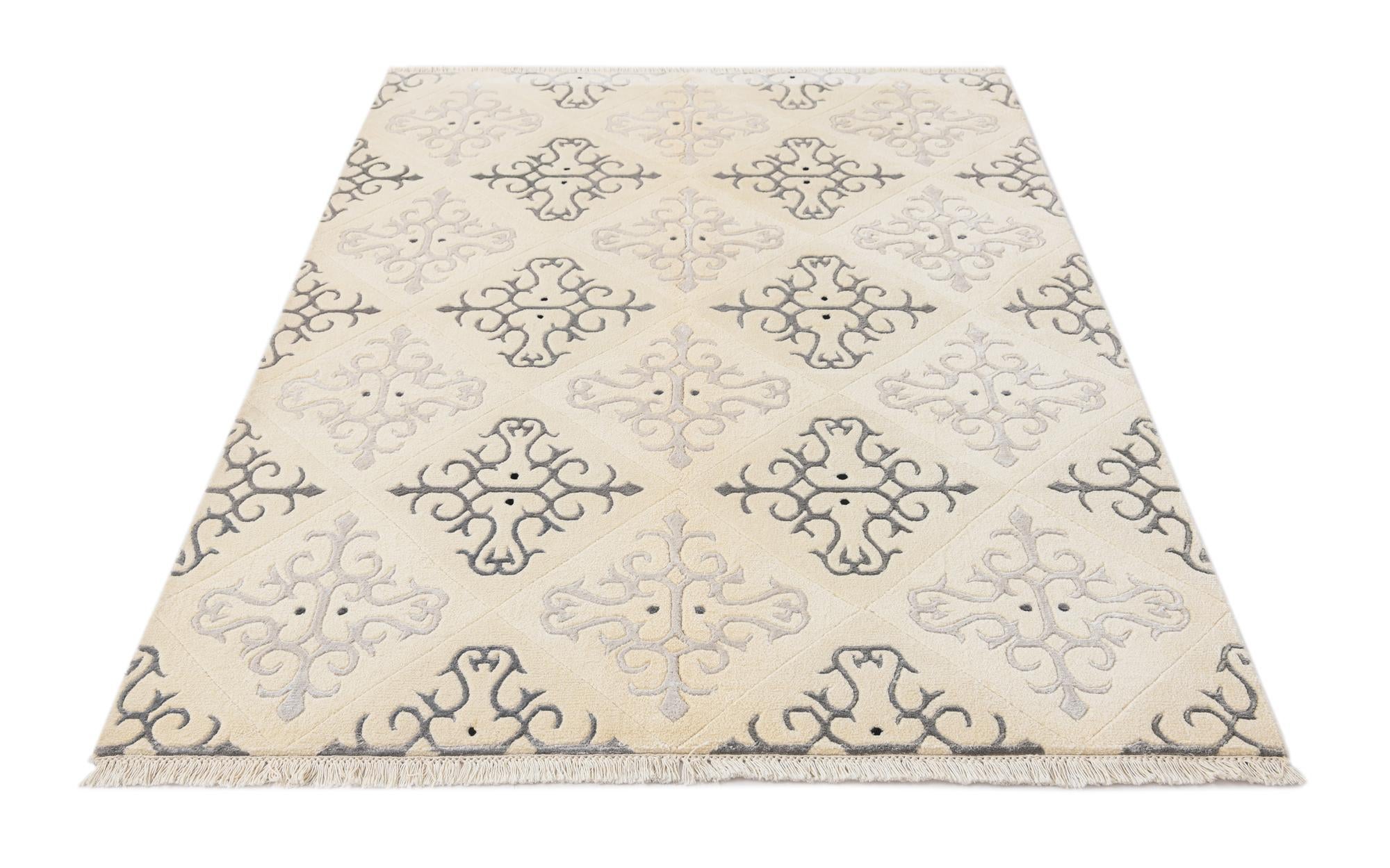 4' 7 x 6' 7 Hand Knotted Darya Wool Rug