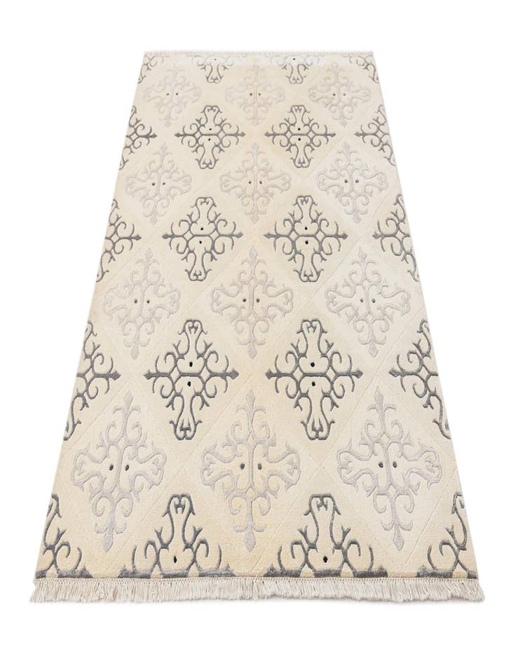 Detail image of 4' 7 x 6' 7  Hand Knotted Darya Wool Rug