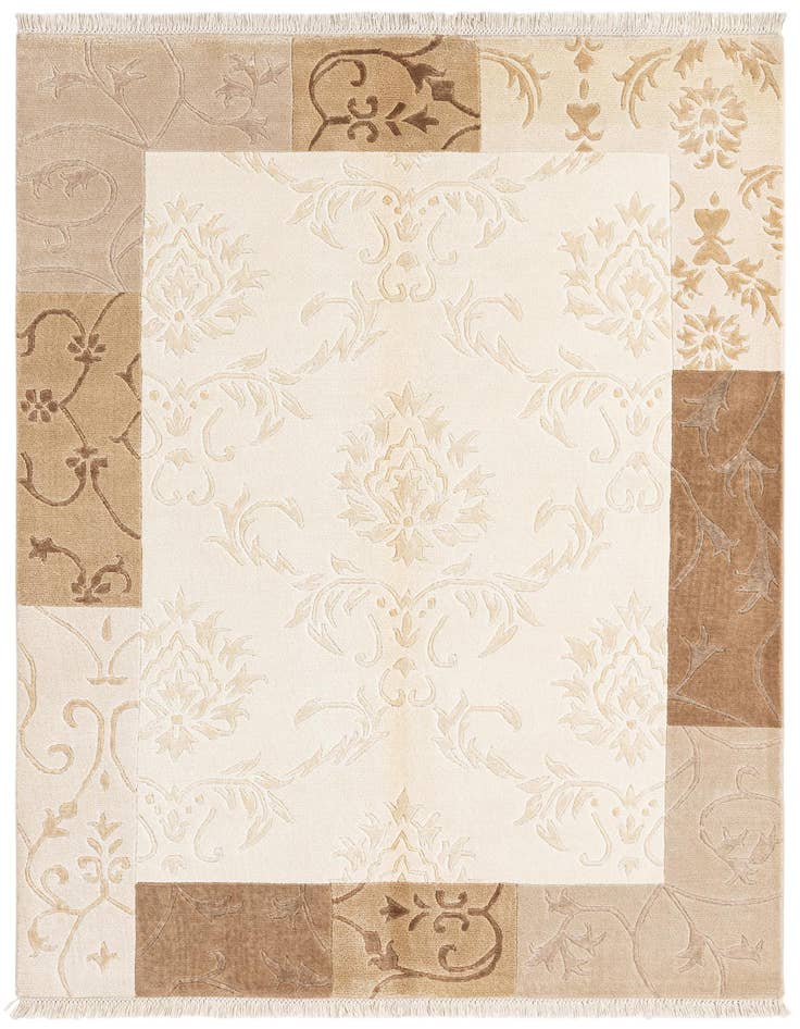 Detail image of 4' 7 x 6' 7 Hand Knotted Darya Wool Rug