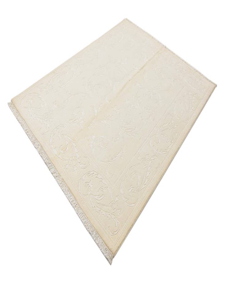 Detail image of 5' x 6' 8  Hand Knotted Darya Wool Rug