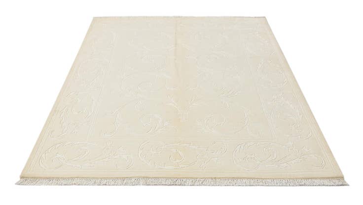 Detail image of 5' x 6' 8 Hand Knotted Darya Wool Rug