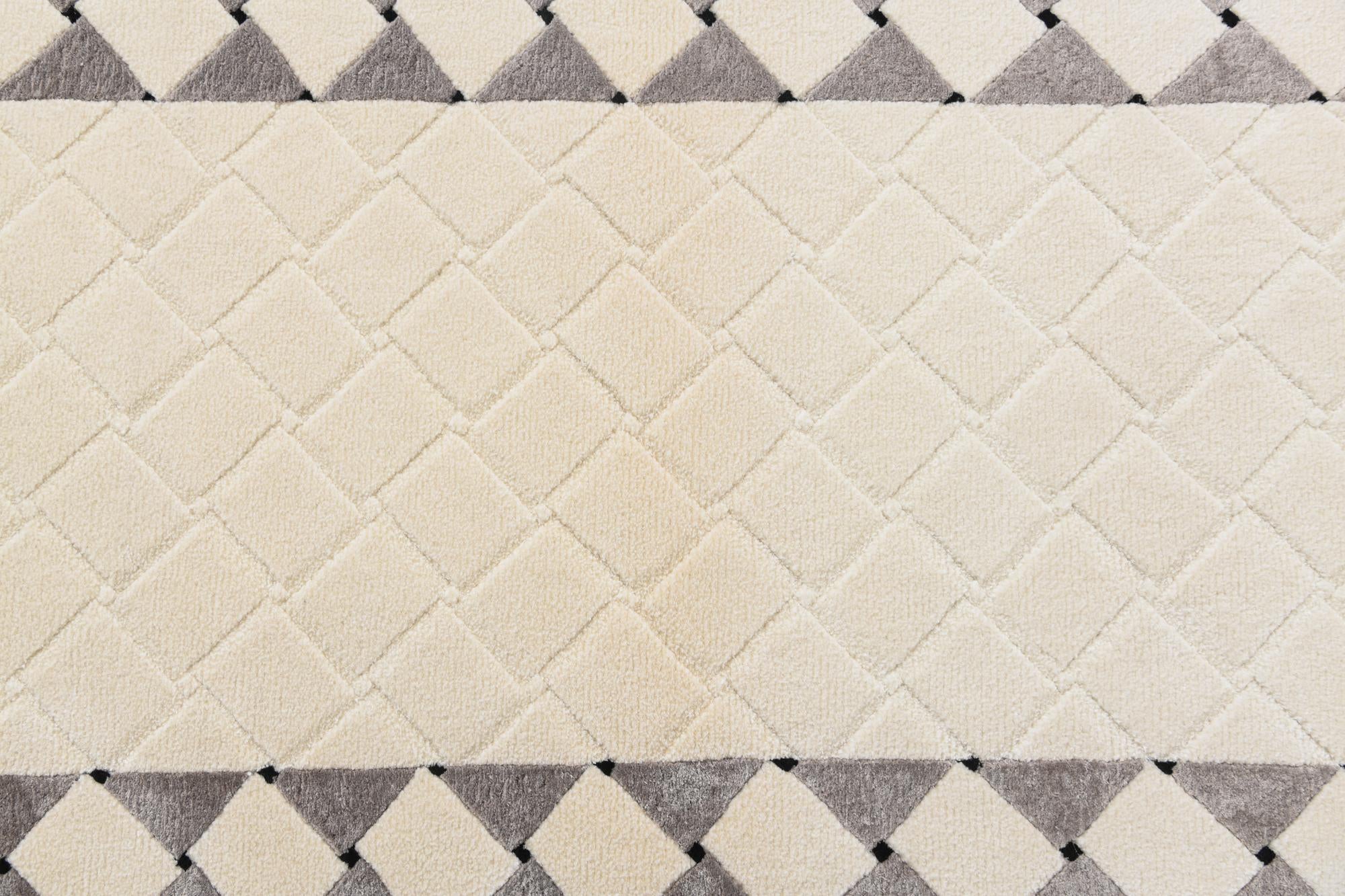 2' 11 x 5' 1 Hand Knotted Darya Wool Rug