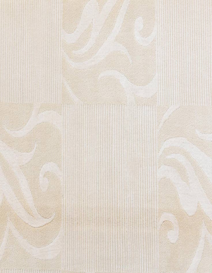 Detail image of 5' 10 x 7' 10  Hand Knotted Darya Wool Rug