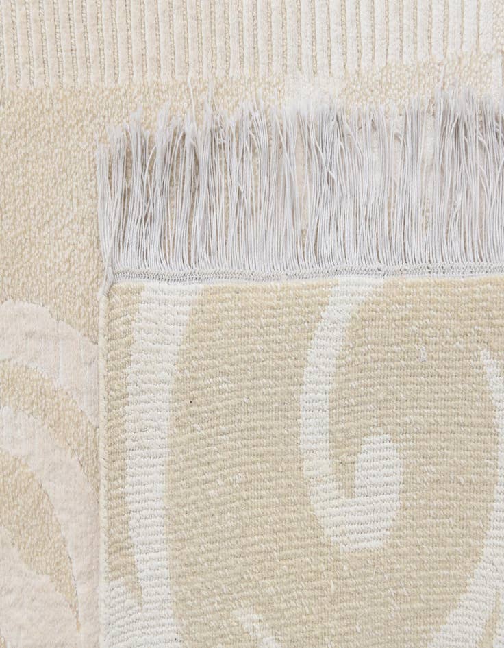 Detail image of 5' 10 x 7' 10  Hand Knotted Darya Wool Rug