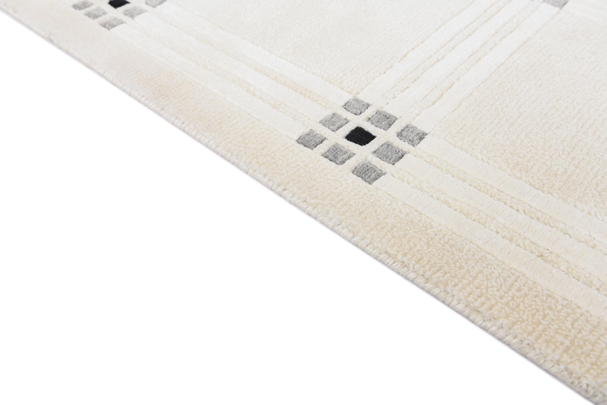 5' 8 x 7' 9 Hand Knotted Darya Wool Rug