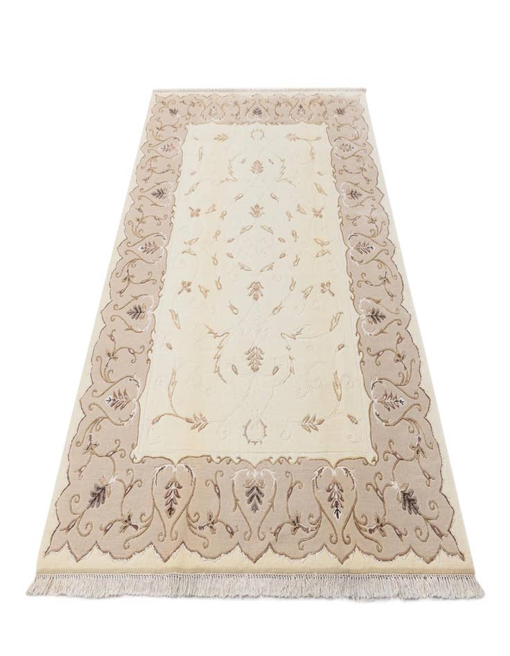 Detail image of 5' 9 x 8' 2  Hand Knotted Darya Wool Rug