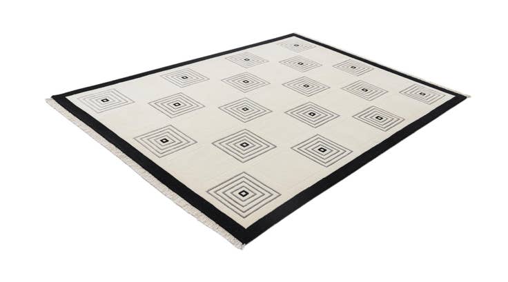 Detail image of 5' 8 x 7' 10 Hand Knotted Darya Wool Rug