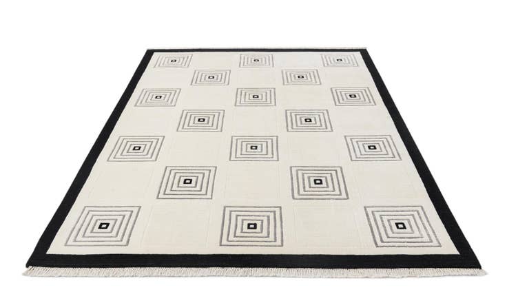 Detail image of 5' 8 x 7' 10 Hand Knotted Darya Wool Rug