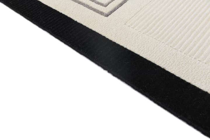 5' 8 x 7' 10 Hand Knotted Darya Wool Rug