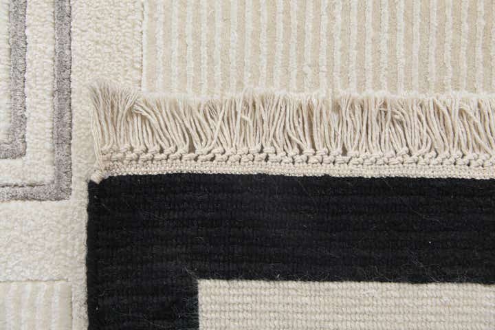 5' 8 x 7' 10 Hand Knotted Darya Wool Rug