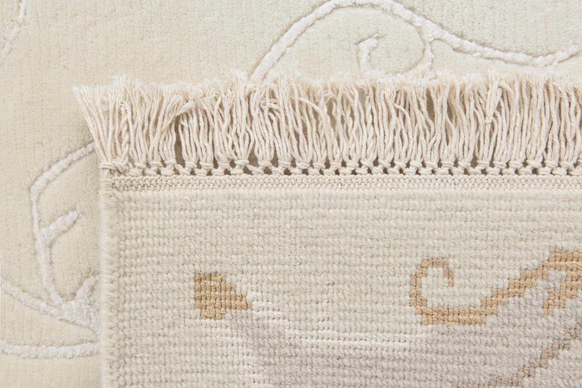 5' 9 x 7' 10 Hand Knotted Darya Wool Rug