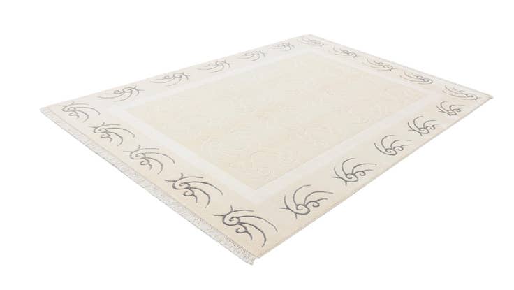 Detail image of 5' 7 x 7' 11 Hand Knotted Darya Wool Rug