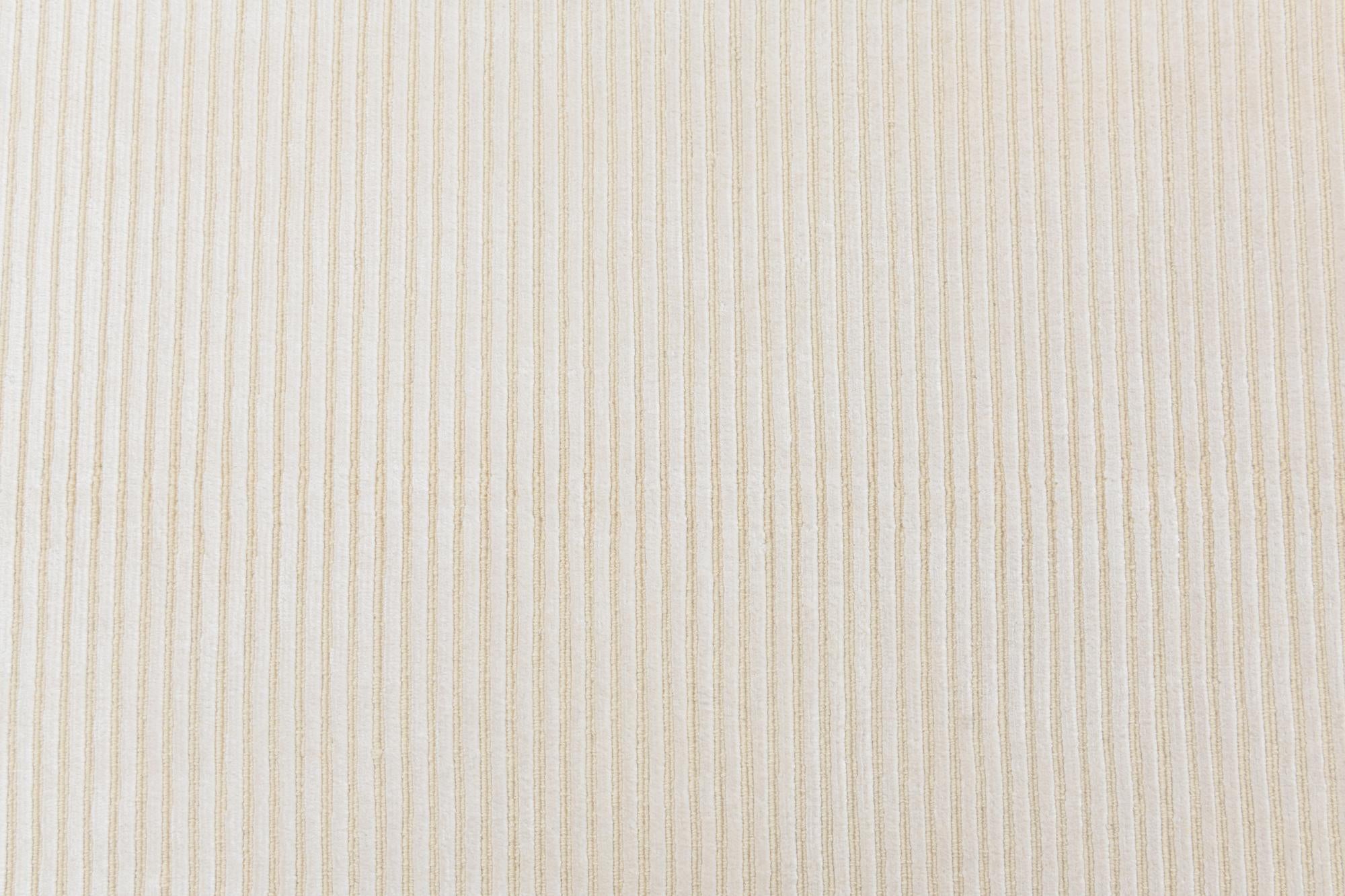 5' 7 x 8' Hand Knotted Darya Wool Rug