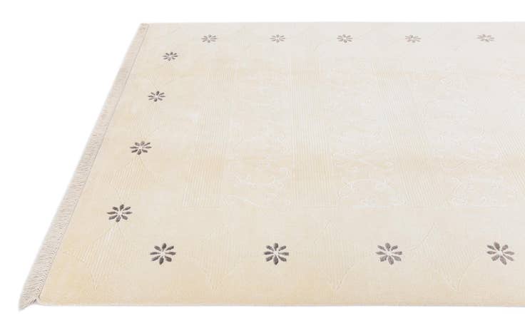Detail image of 5' 8 x 8' 2 Hand Knotted Darya Wool Rug