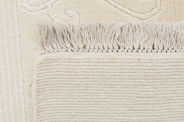 5' 8 x 8' 2 Hand Knotted Darya Wool Rug