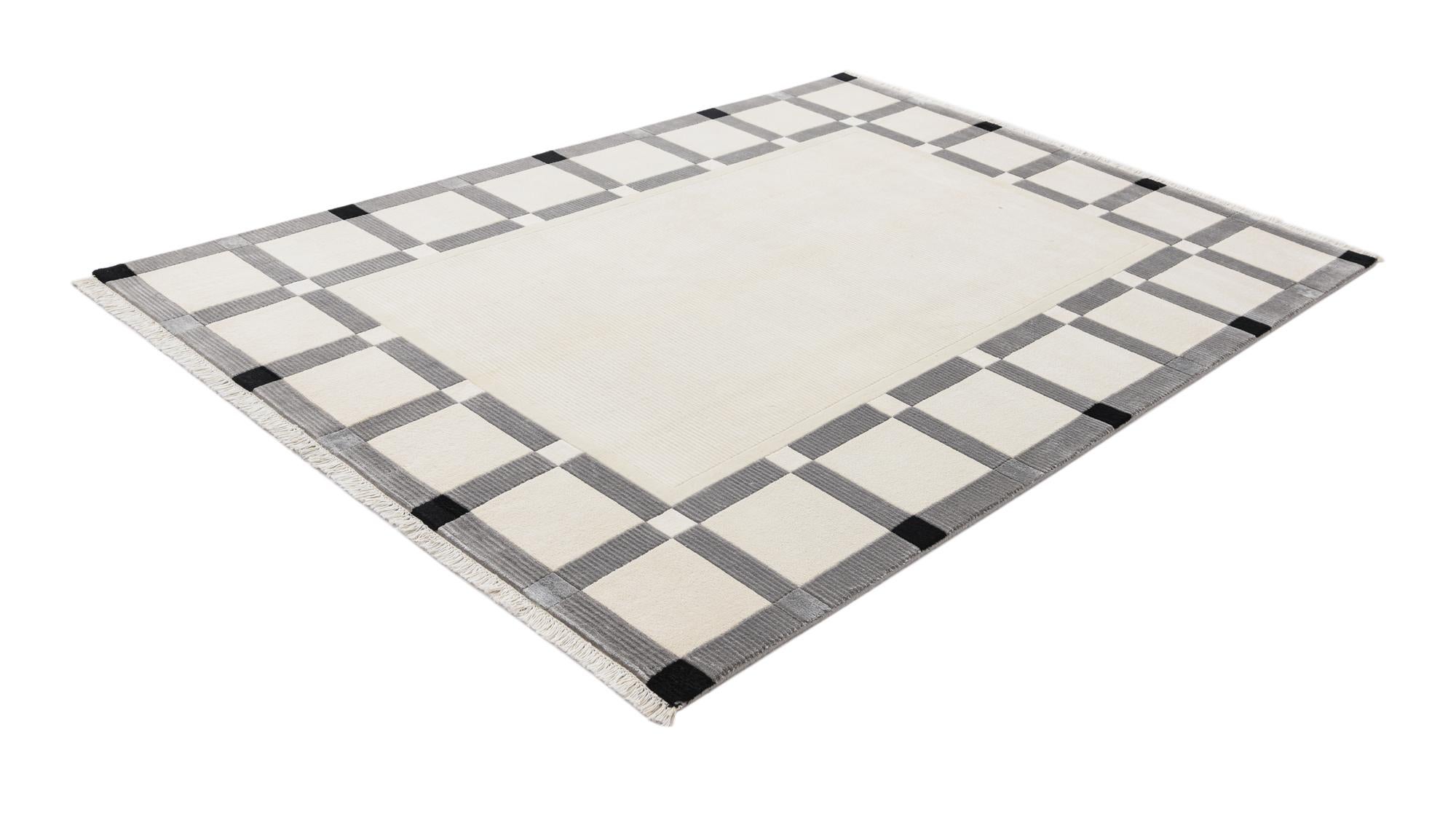 5' 7 x 7' 11 Hand Knotted Darya Wool Rug
