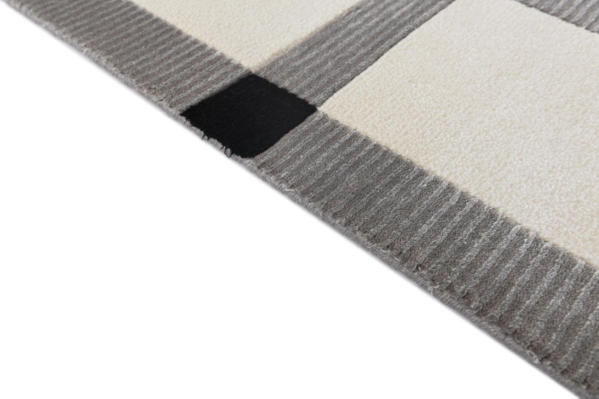 5' 7 x 7' 11 Hand Knotted Darya Wool Rug