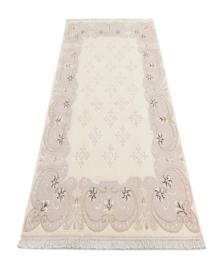 Detail image of 5' 7 x 8' 2  Hand Knotted Darya Wool Rug