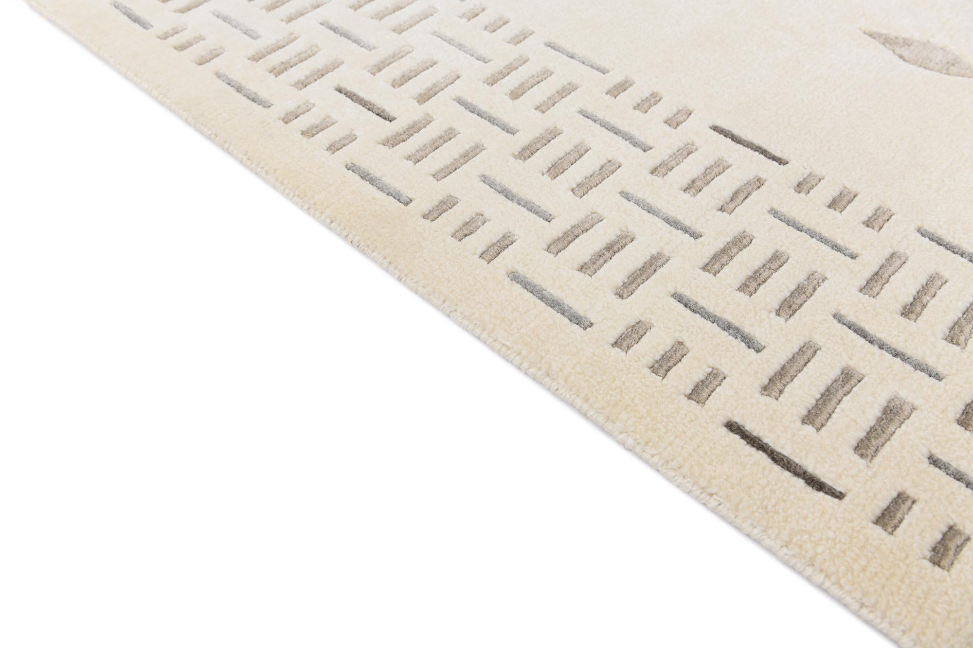 5' 6 x 8' Hand Knotted Darya Wool Rug