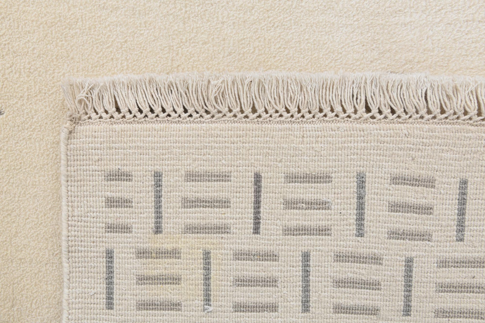 5' 6 x 8' Hand Knotted Darya Wool Rug