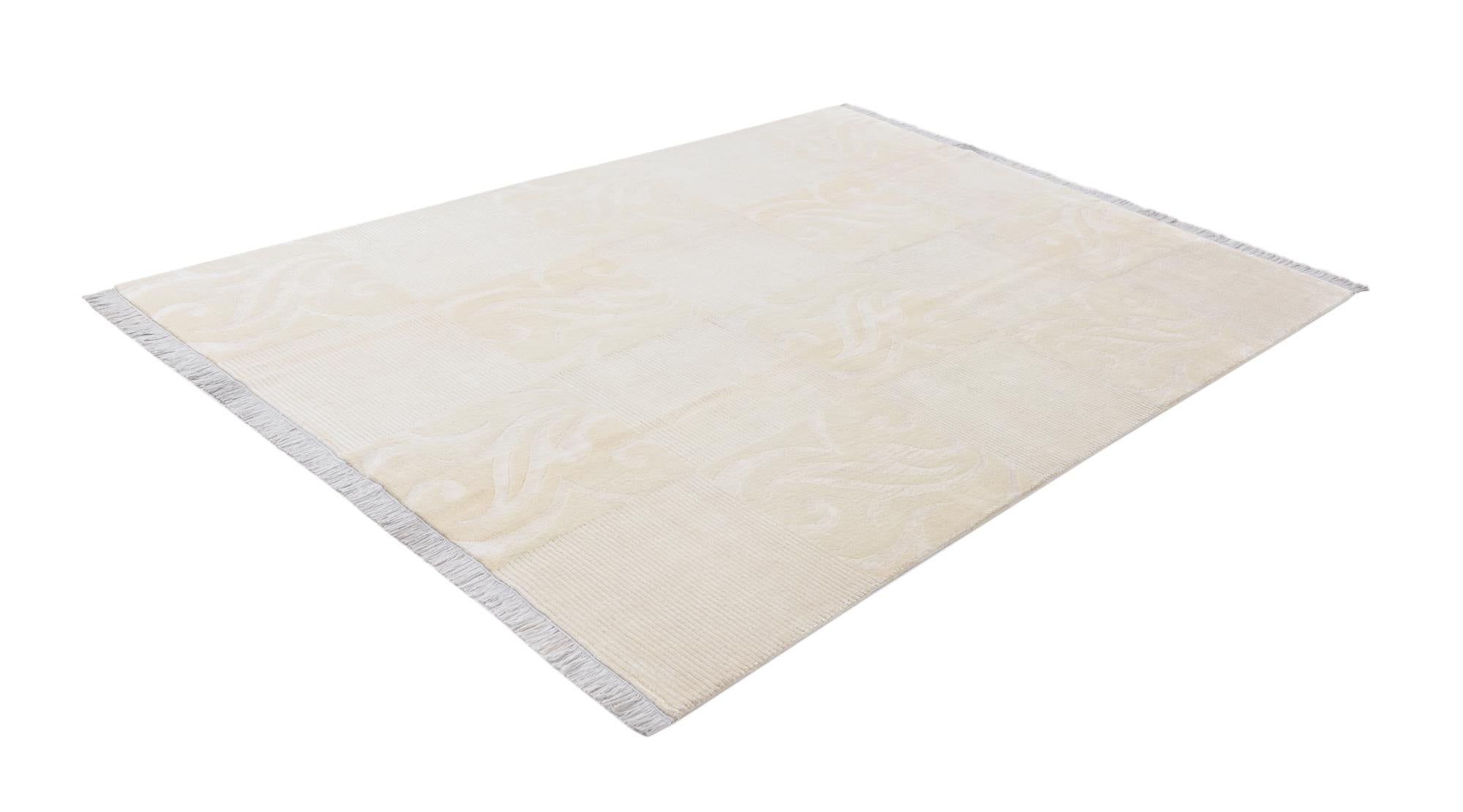 5' 10 x 8' Hand Knotted Darya Wool Rug