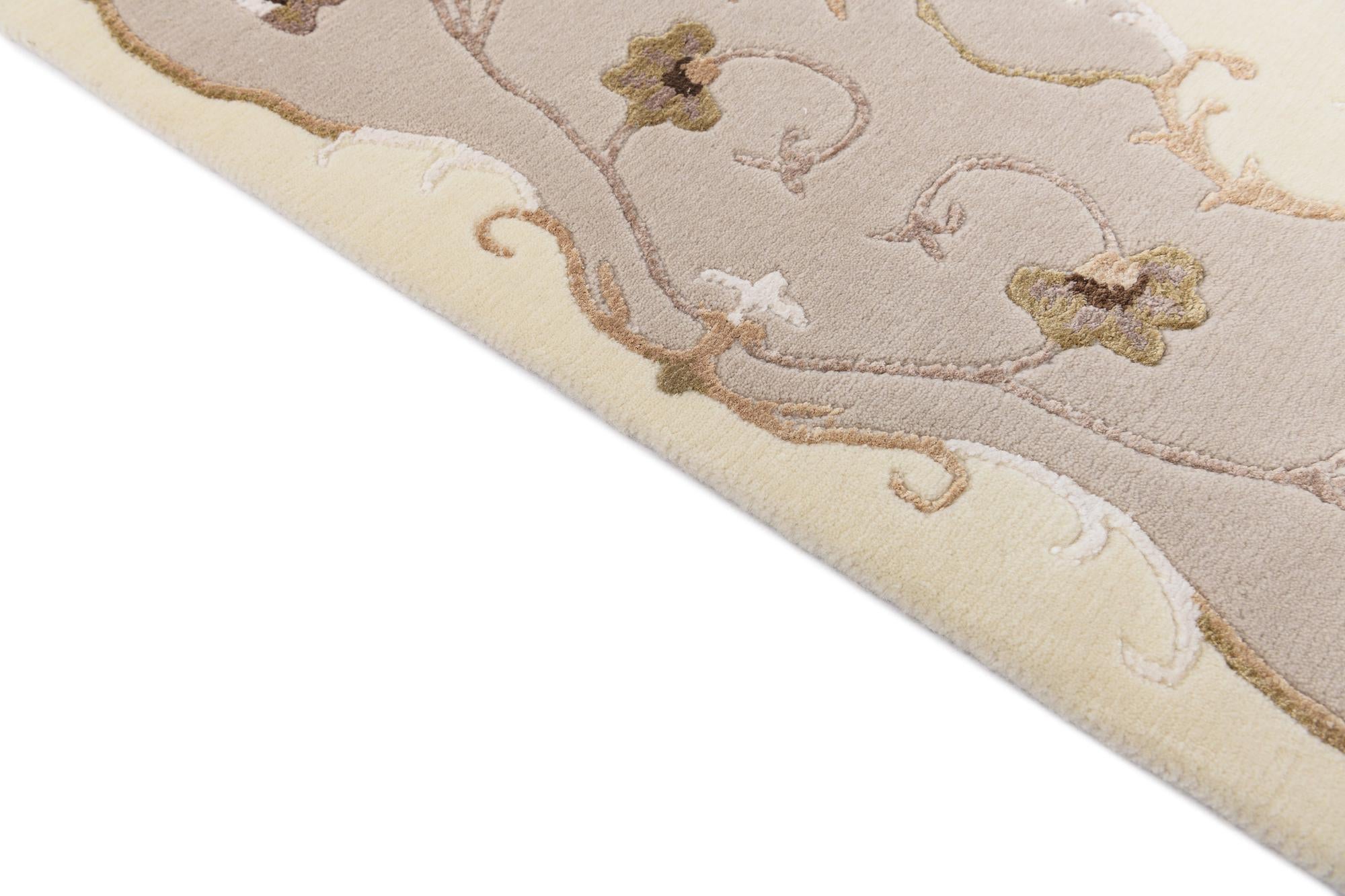 5' 8 x 7' 10 Darya Rug