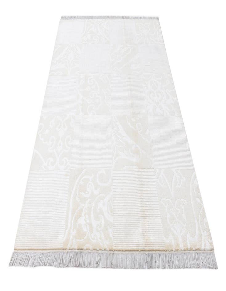 Detail image of 5' 10 x 8' Darya Rug